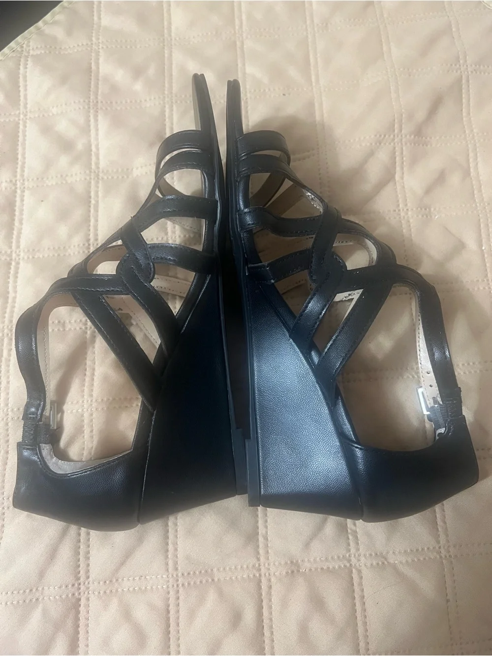 Adrienne Vittadini stylish strappy